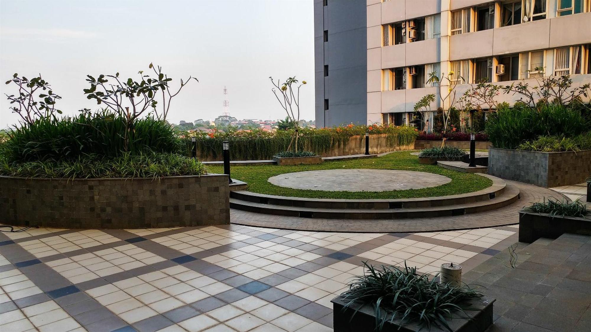 Good And Homey 2br At Nifarro Park By Travelio Jakarta