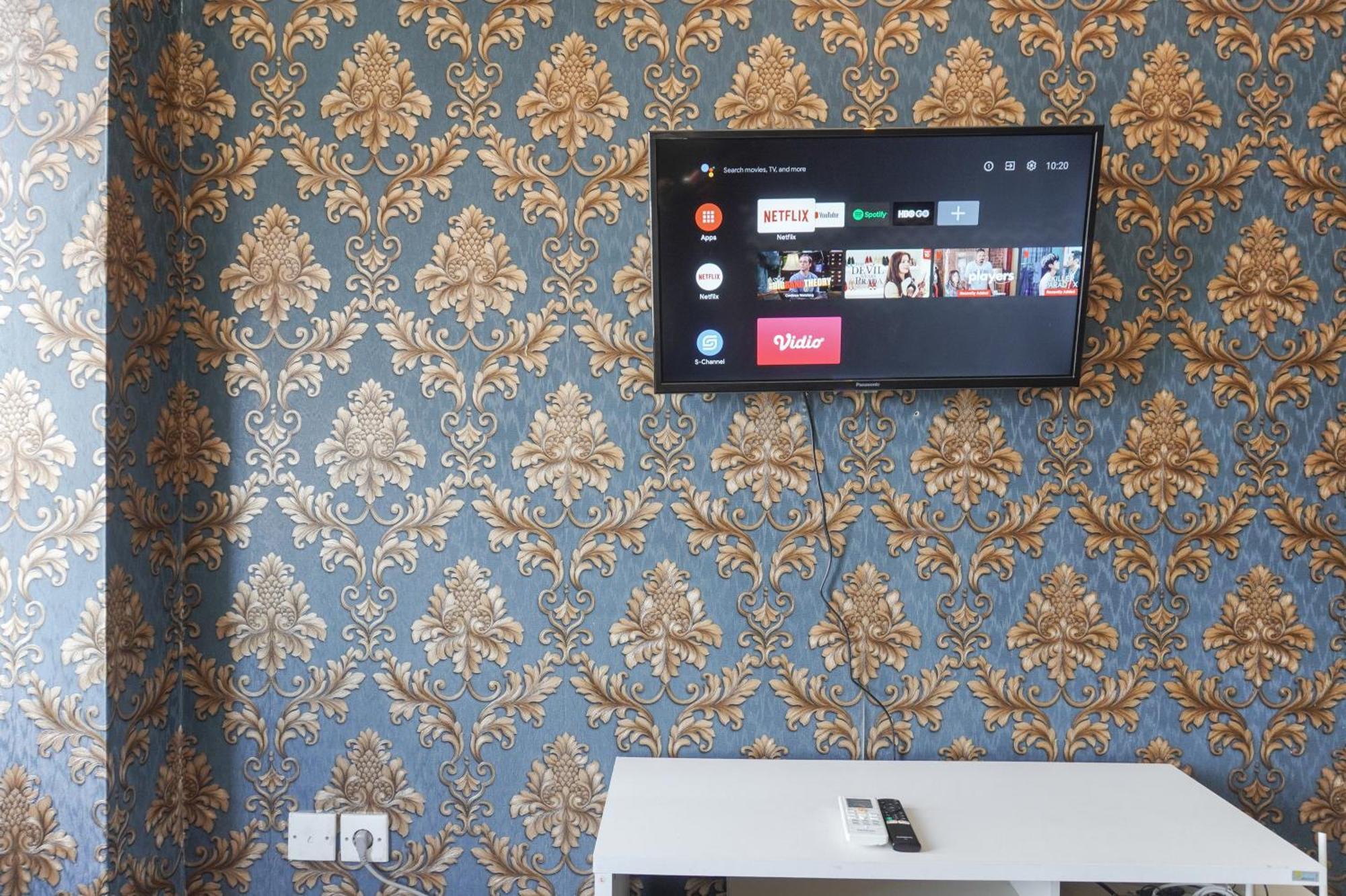 Good And Homey 2br At Nifarro Park By Travelio Jakarta