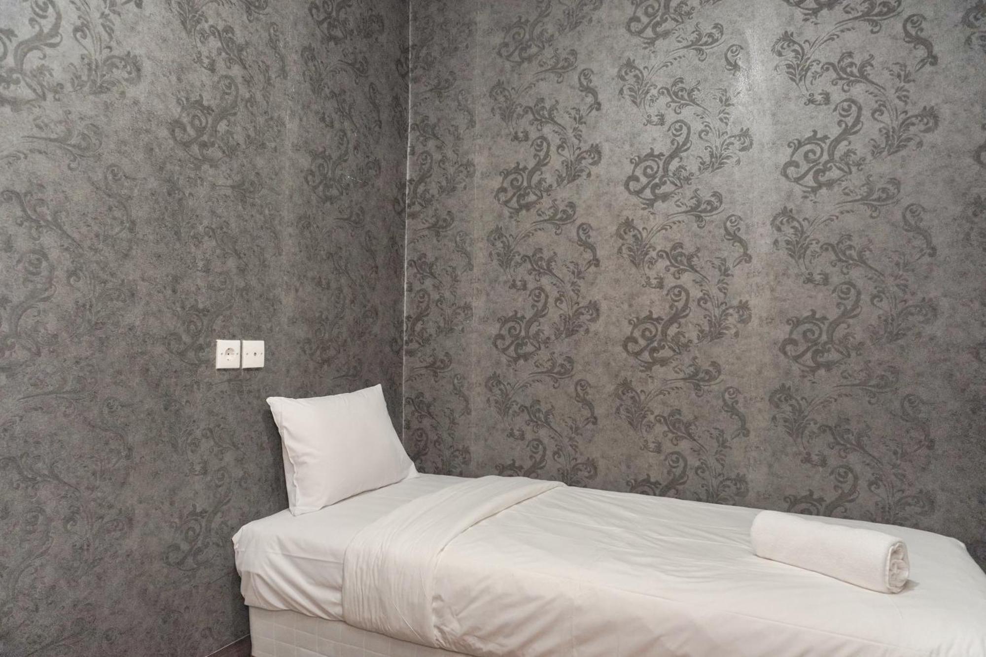 Apartment Good And Homey 2br At Nifarro Park By Travelio Jakarta