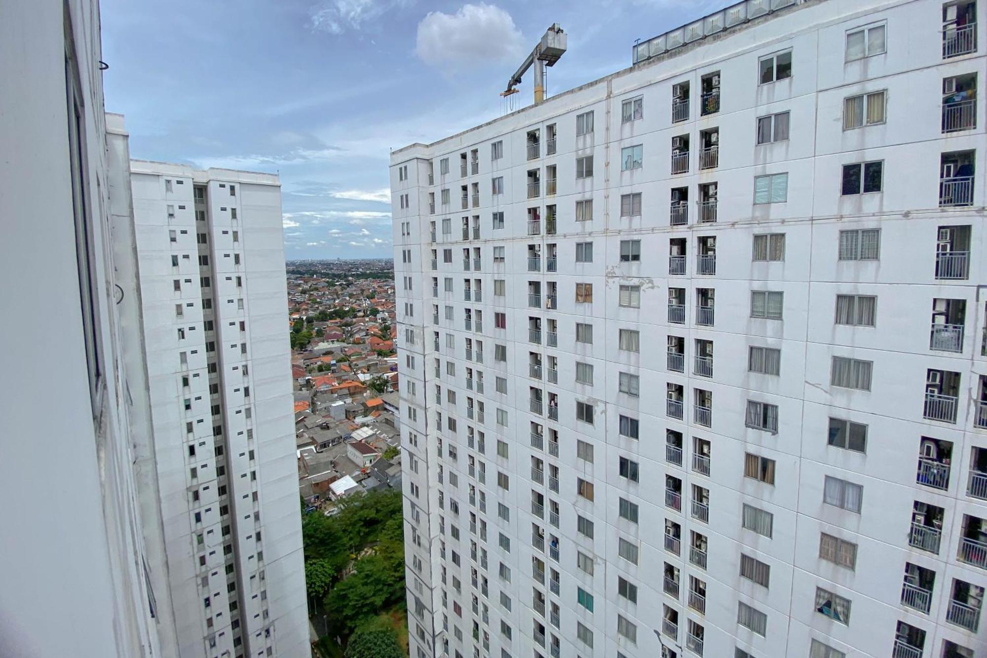 Comfort 2br At Bassura By Travelio Jakarta