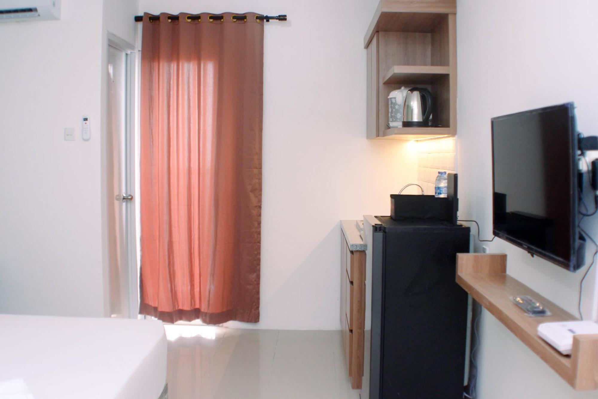 Comfy And Strategic At Bassura By Travelio Apartment *