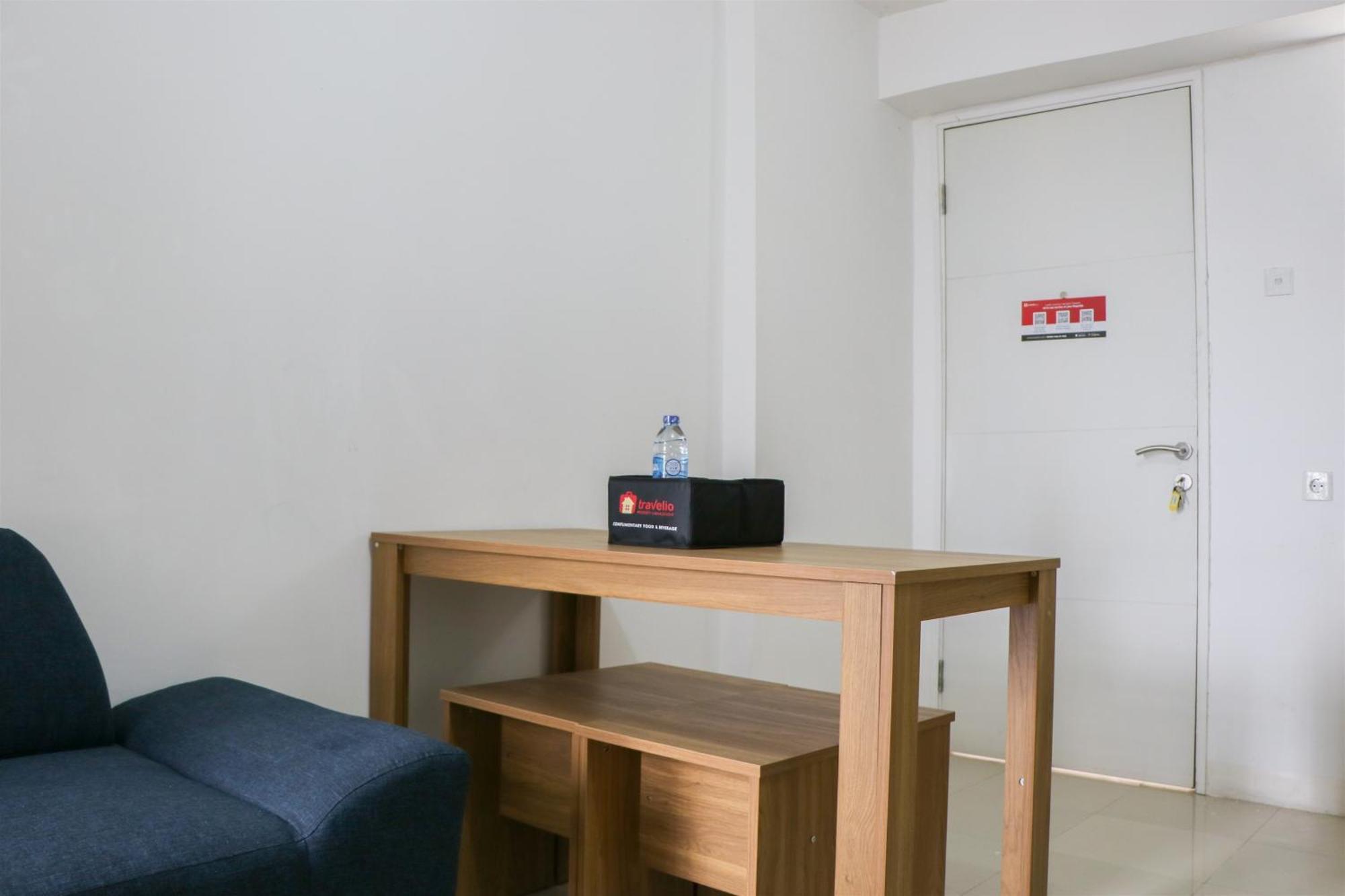 Apartment Cozy 3br Bassura Near Mall By Travelio *
