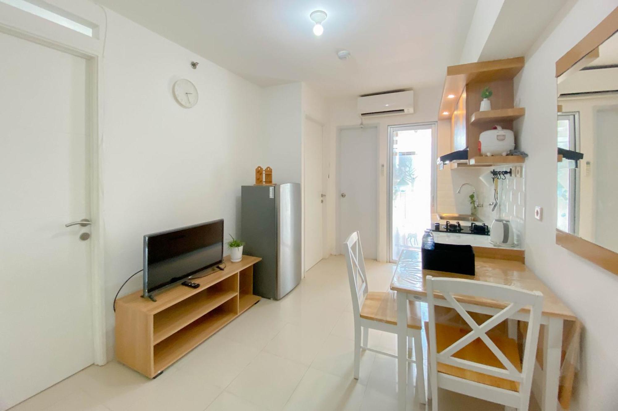 Modern 2br At Bassura By Travelio * Jakarta