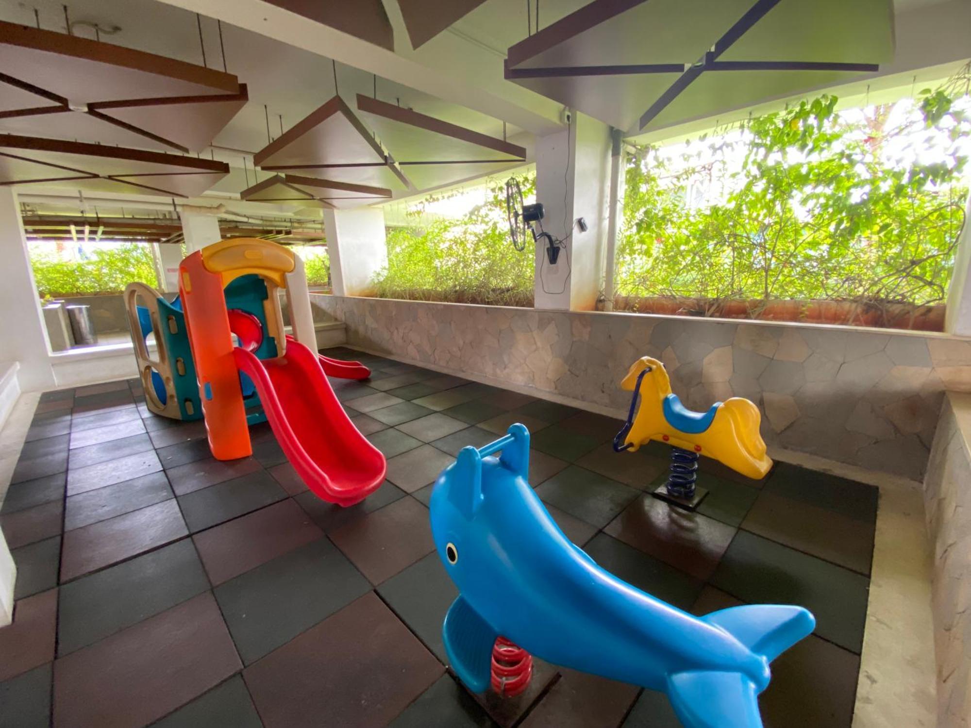 Modern 2br At Bassura By Travelio Apartment Jakarta