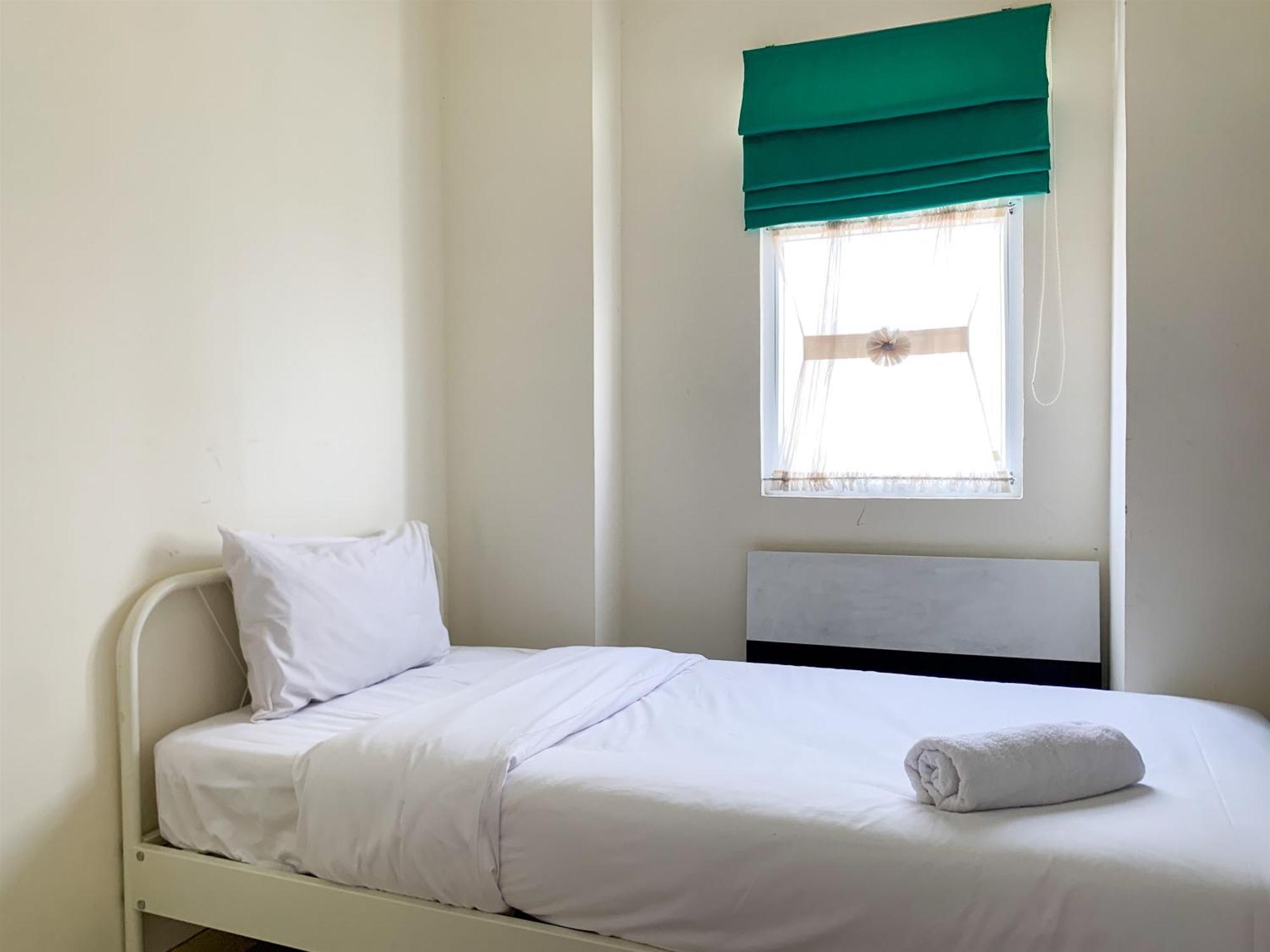 Apartment Modern Look And Comfortable 2br Pramuka By Travelio Jakarta