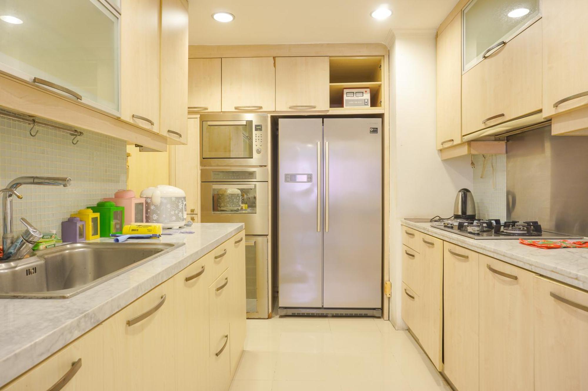 Spacious And Homey 2br At Nuasa Hijau Indah By Travelio * Jakarta