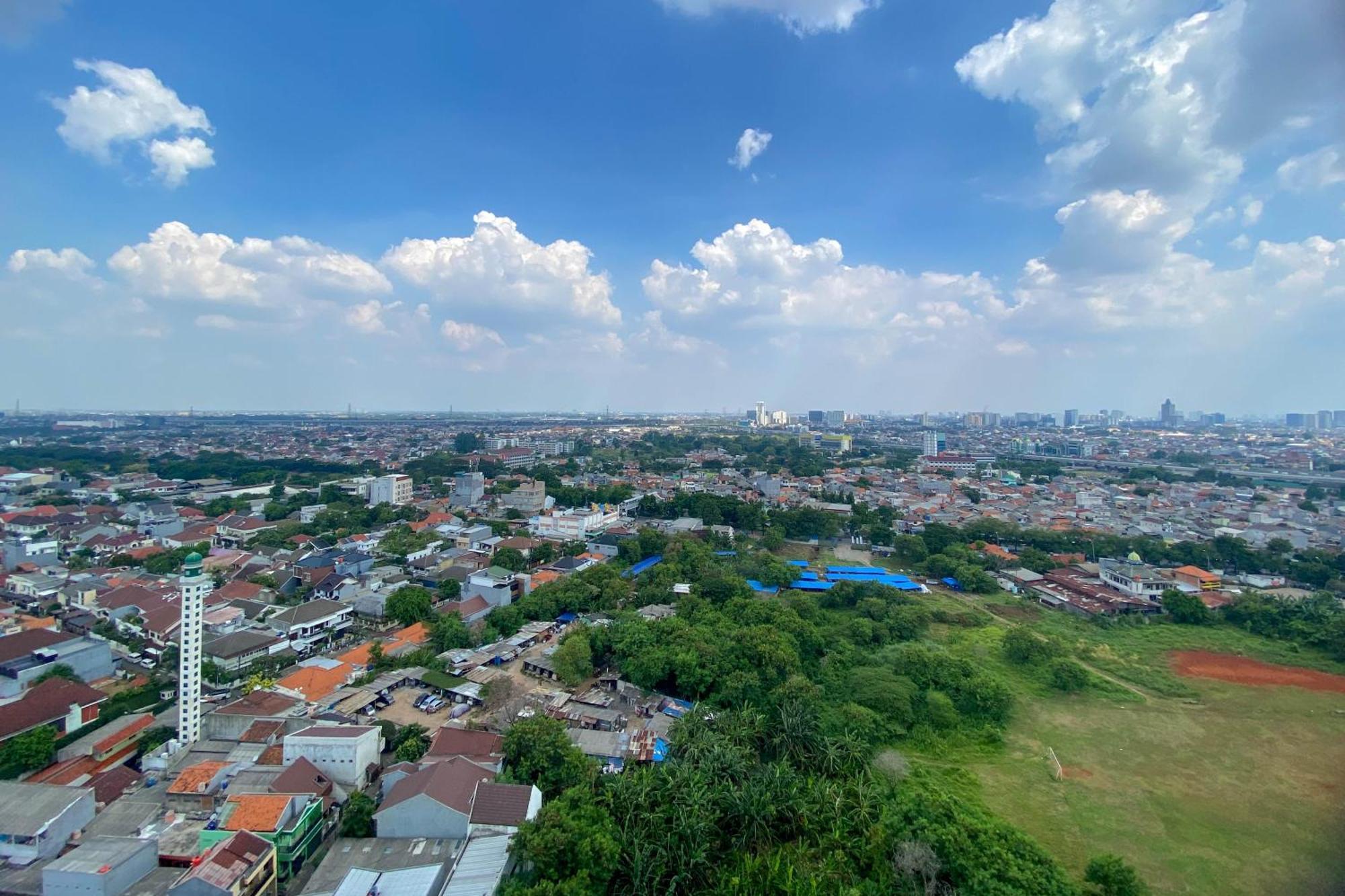 Good And Comfy At Bassura By Travelio Apartment *