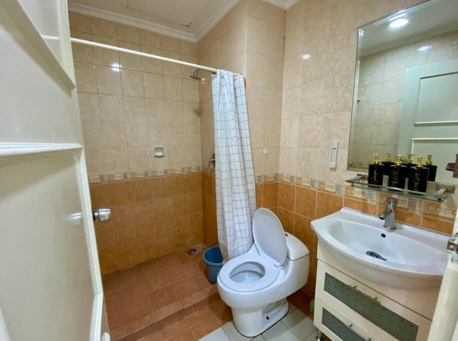 Gading River View 2br Wifi Pool * Jakarta