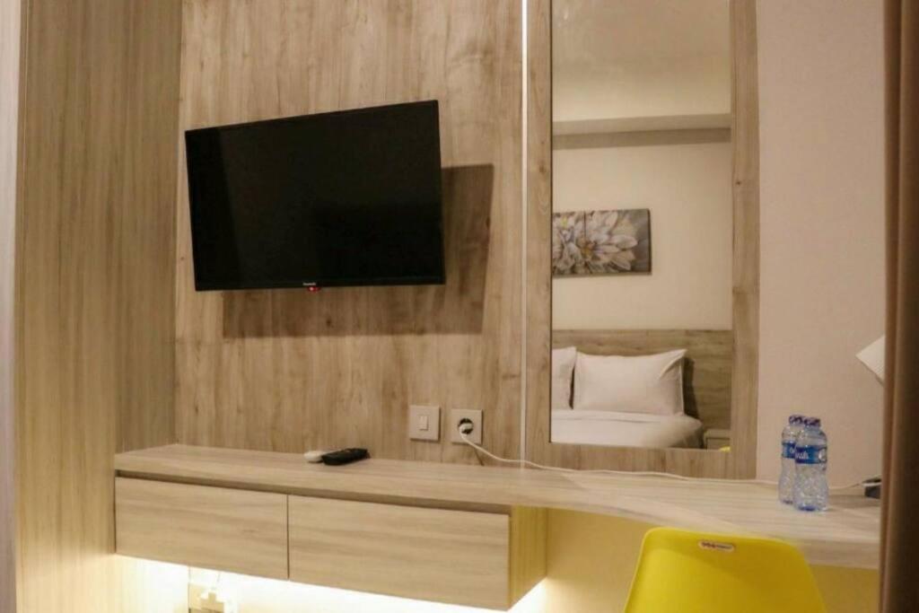 Luxury Sea View Free Wifi And Cozy Gold Coast Pik Next To Oakwood By Blezz Apartment
