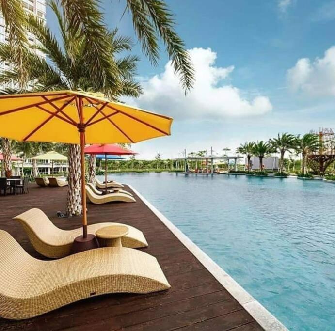 Apartment Luxury Sea View Free Wifi And Cozy Gold Coast Pik Next To Oakwood By Blezz *