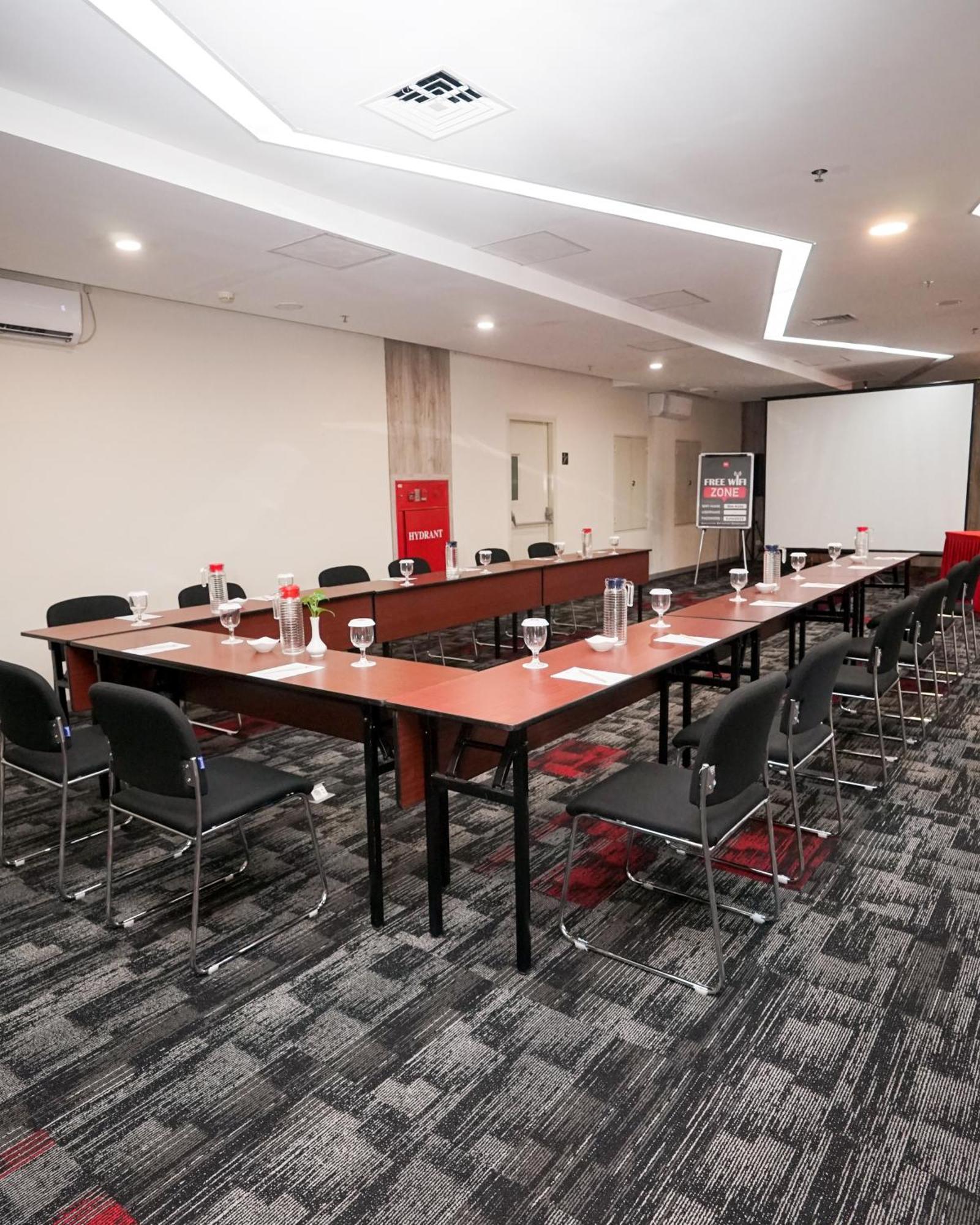 Ibis Senen 3* Jakarta