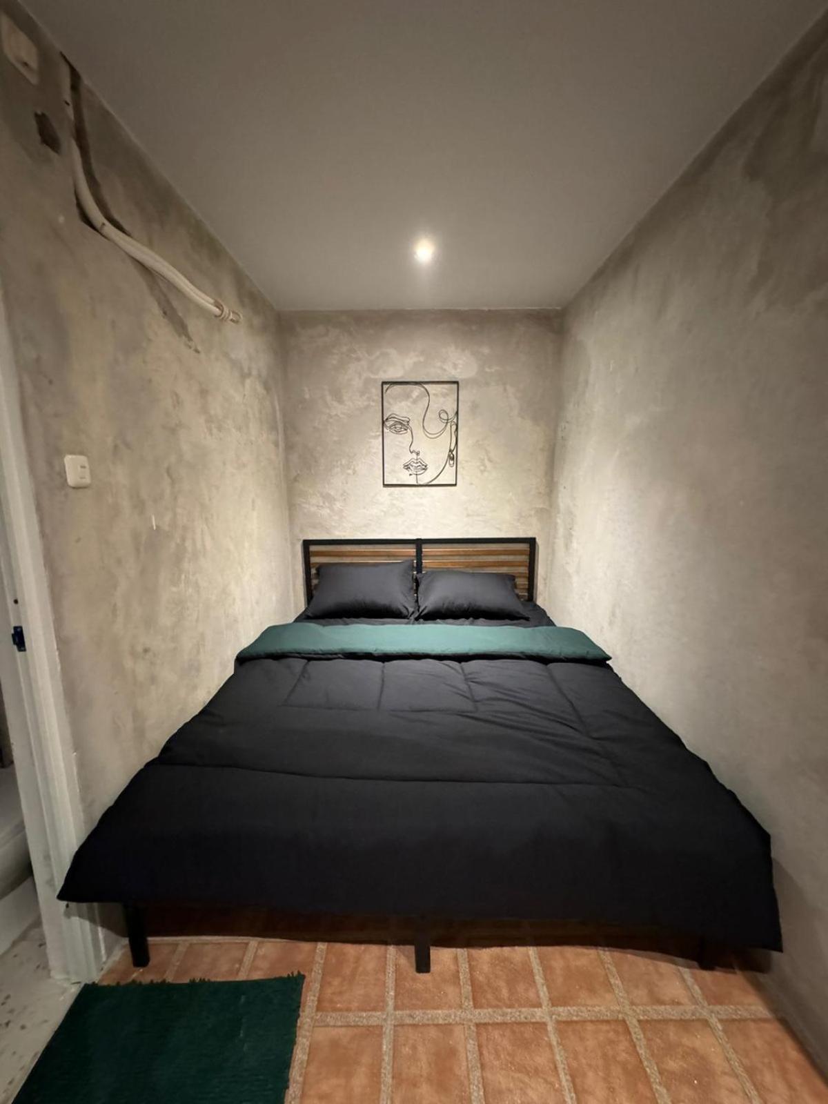 Eisei House Hotel *