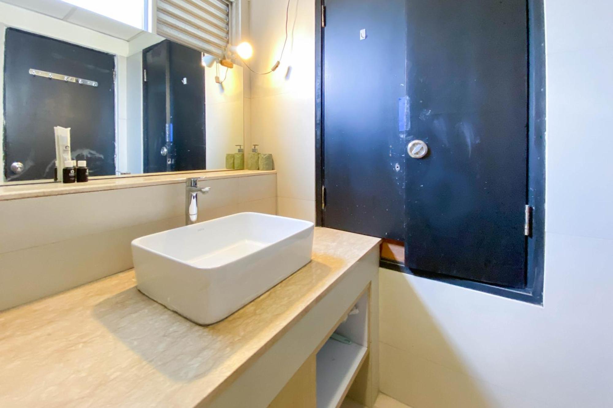 Apartemen Cozy And Modern Look 2br The Wave Kuningan By Travelio *