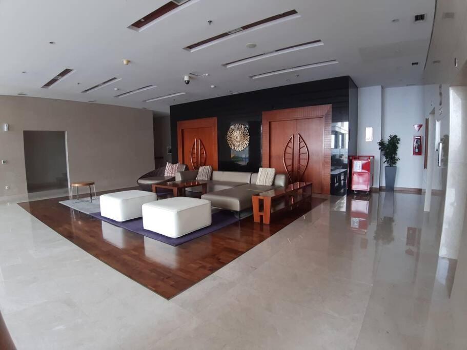 Apartment Luxurious Ancol Mansion