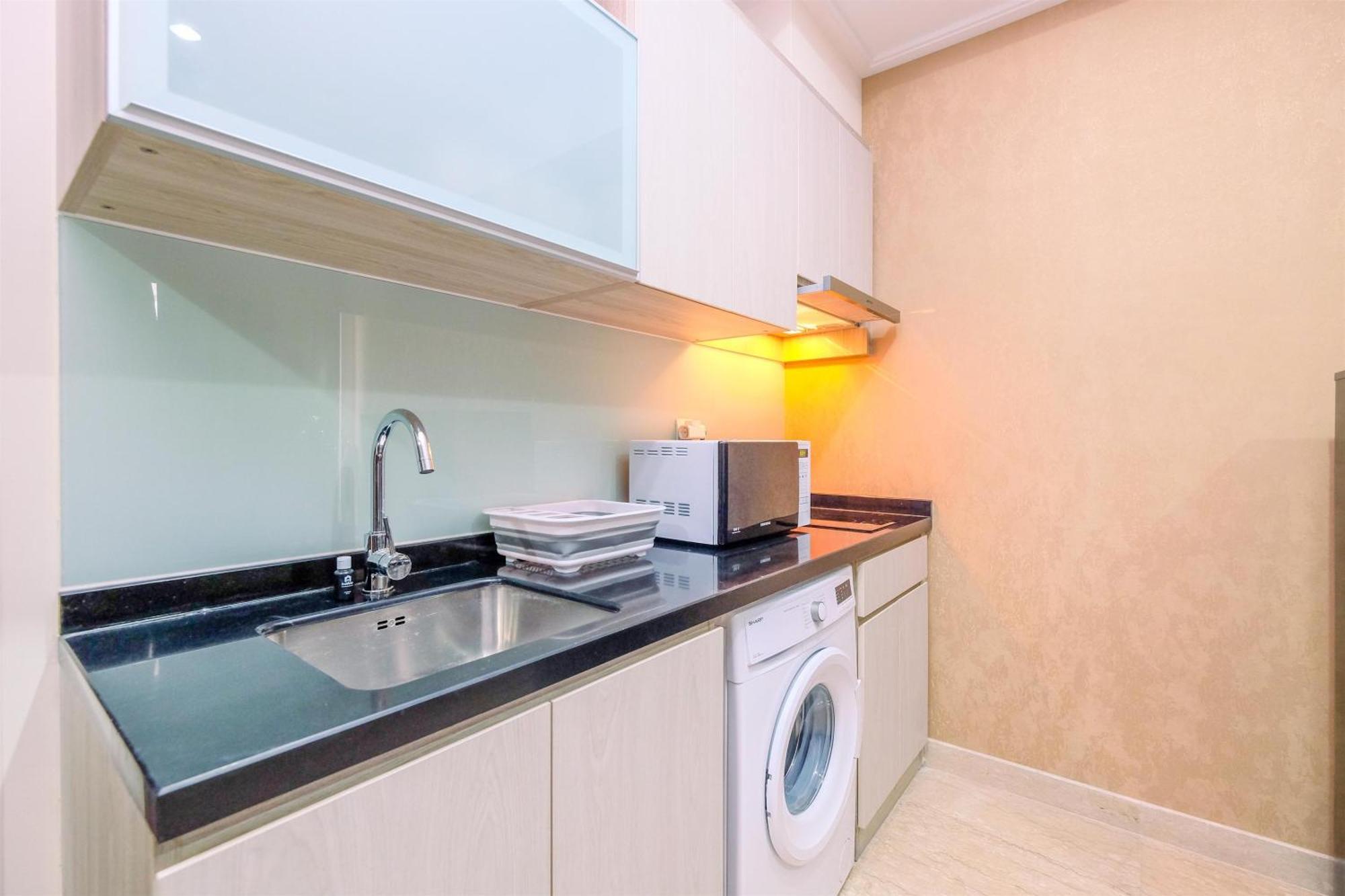 Modern Look And Comfy 2br At Menteng Park By Travelio * Jakarta