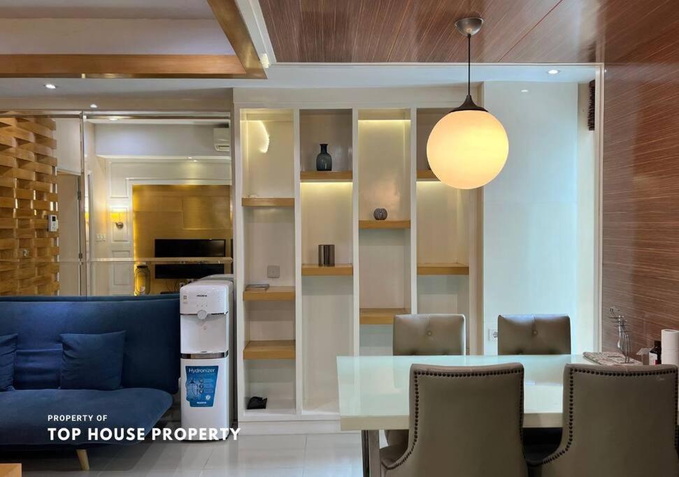 Travelibu - 1 Bed Casa Grande Residence Mall Kota Kasablanka Jakarta *