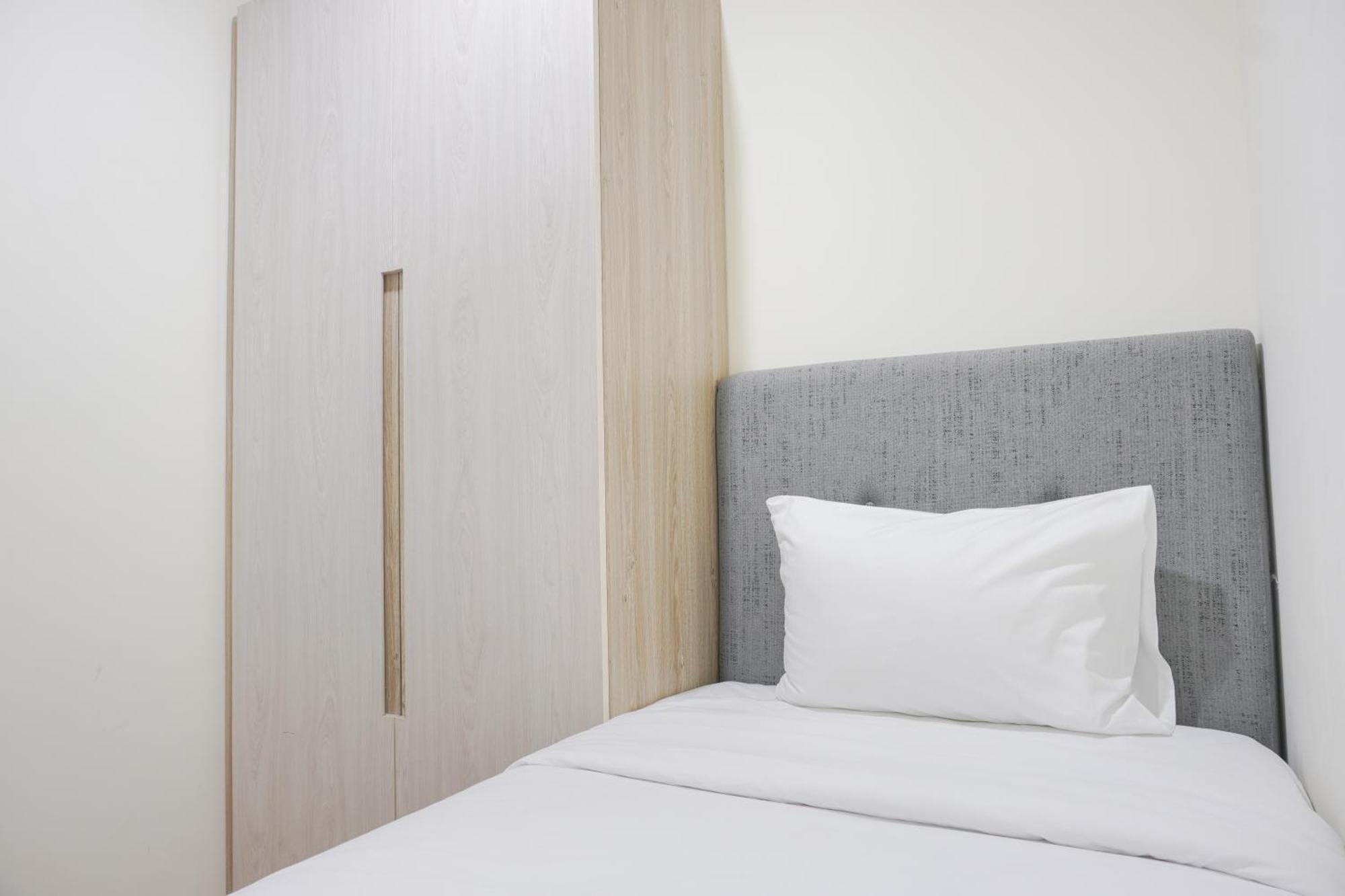 Elegant And Comfy 2br With Private Lift At Menteng Park By Travelio