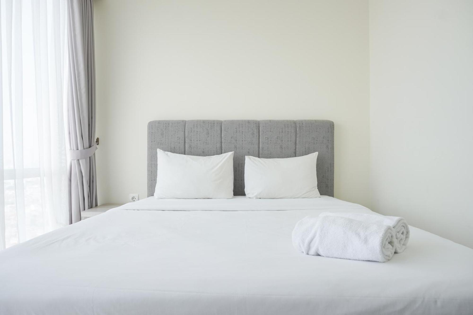Elegant And Comfy 2br With Private Lift At Menteng Park By Travelio Apartment *