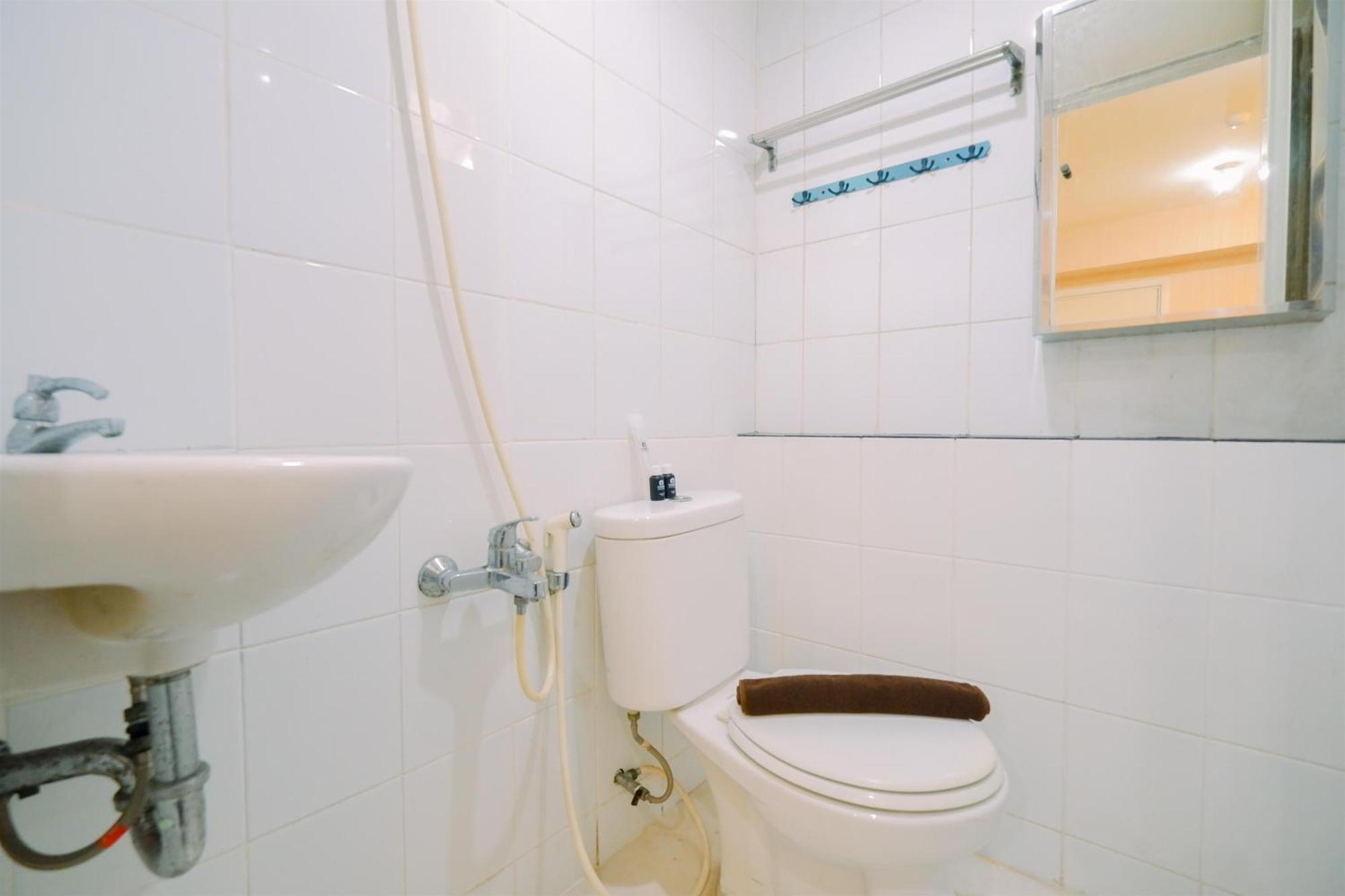 Modern And Homey 2br At Pramuka By Travelio Apartment Jakarta
