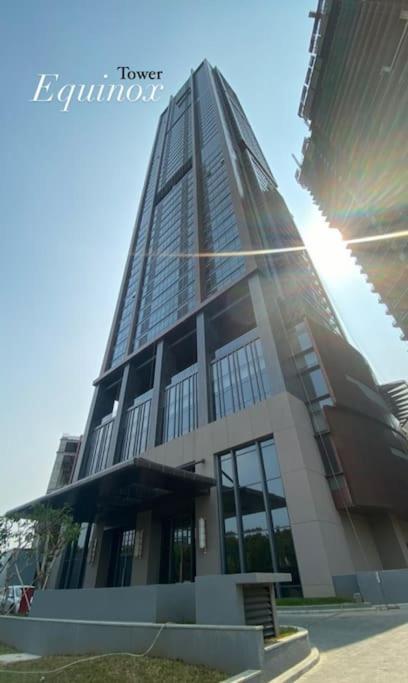 Apartment Menara Ji Expo Prj By Blezz Jakarta