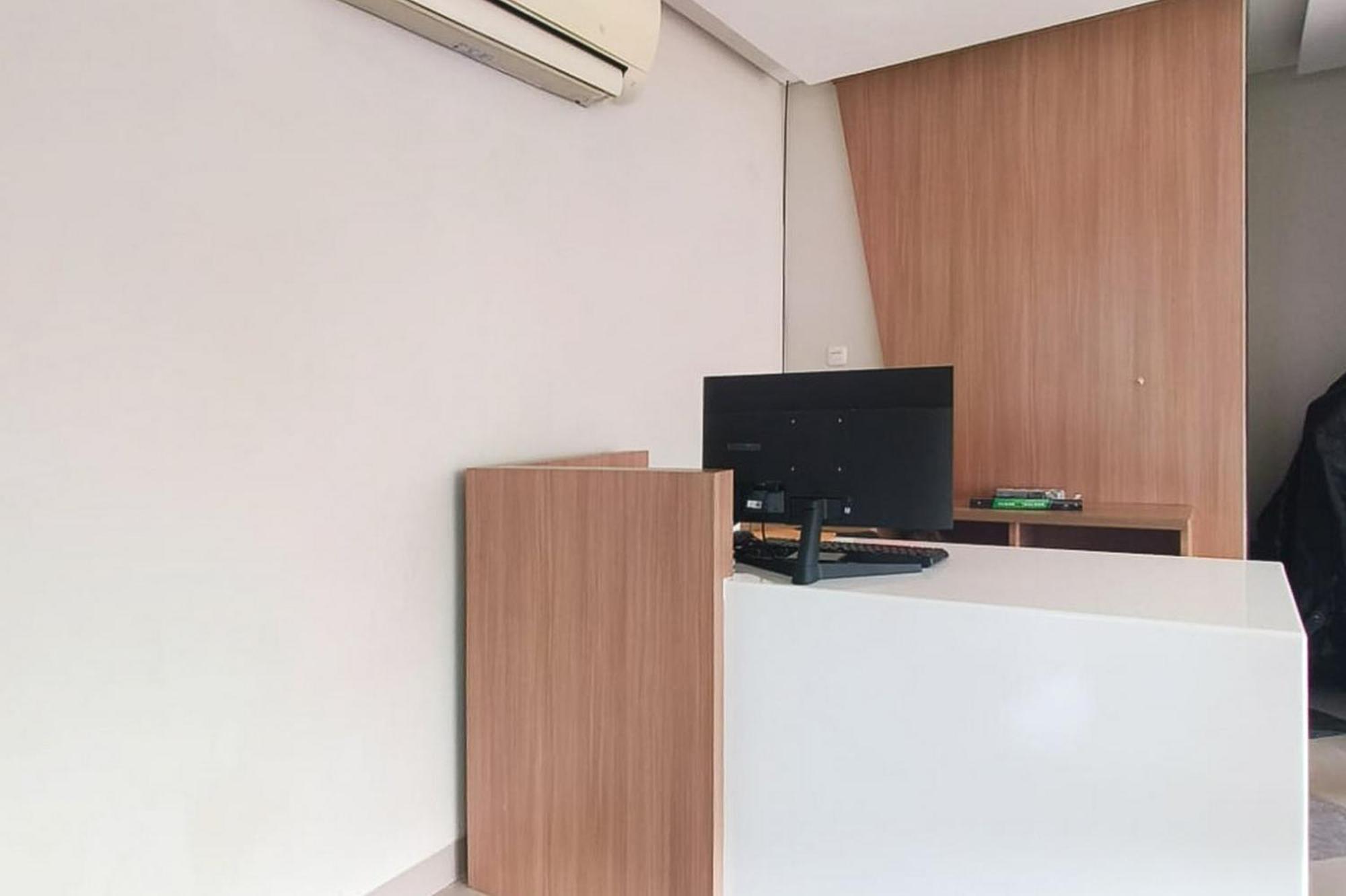 Hotel Urbanview Greenville Jakarta