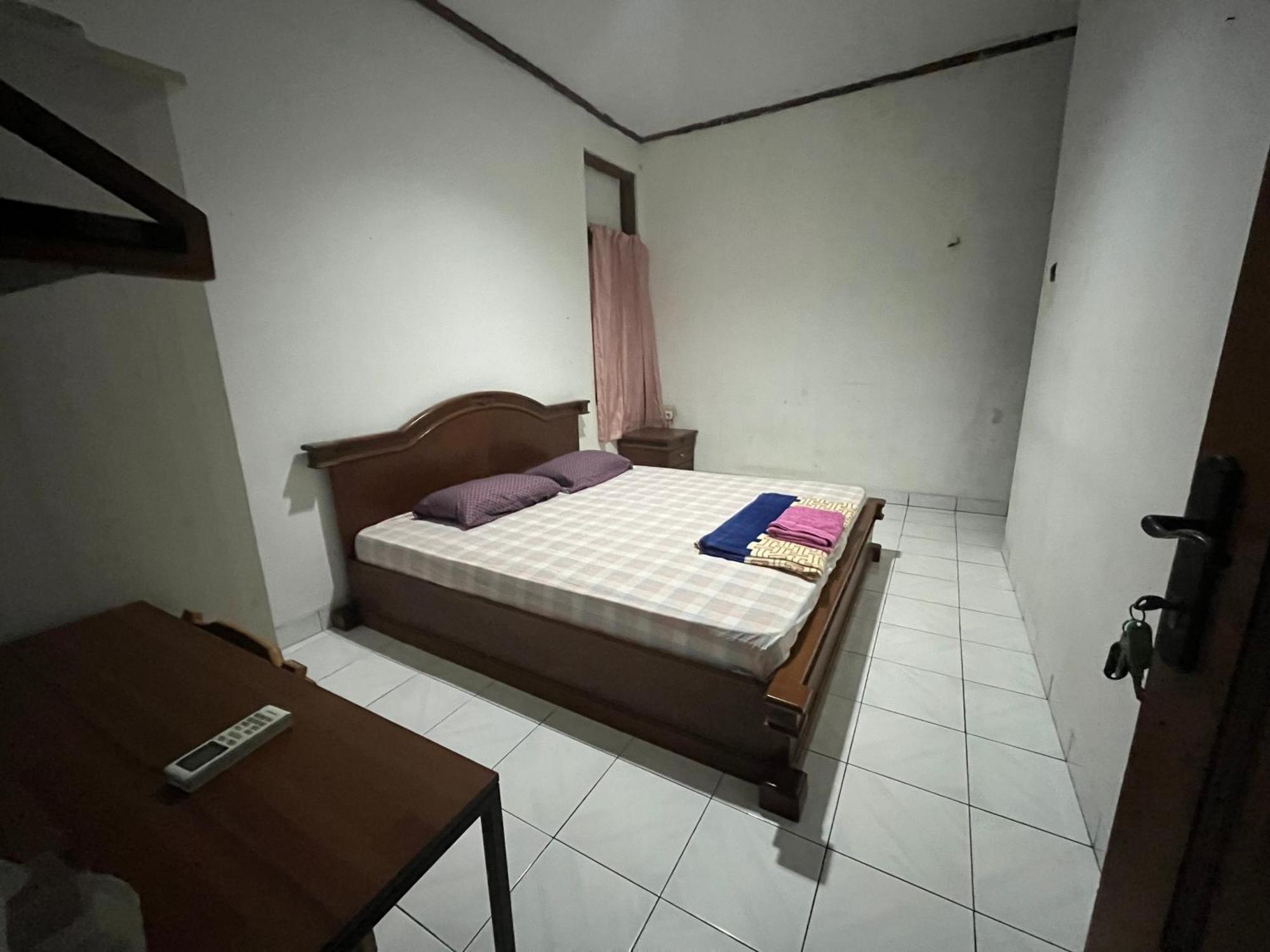 Spot On 94142 Al Fatih Syariah 2 Jakarta