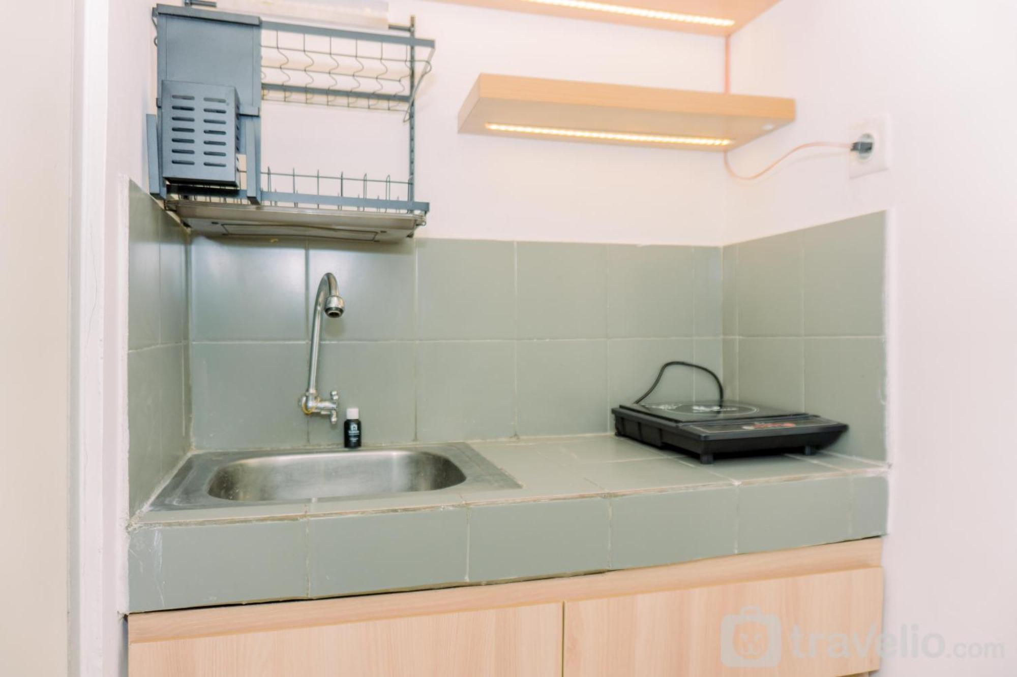 Comfort 2br At 22nd Floor Menara Kebon Jeruk By Travelio