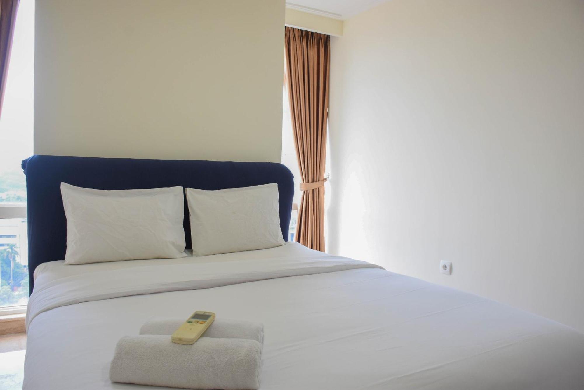 Apartment Spacious And Elegant 3br At Menteng Park By Travelio