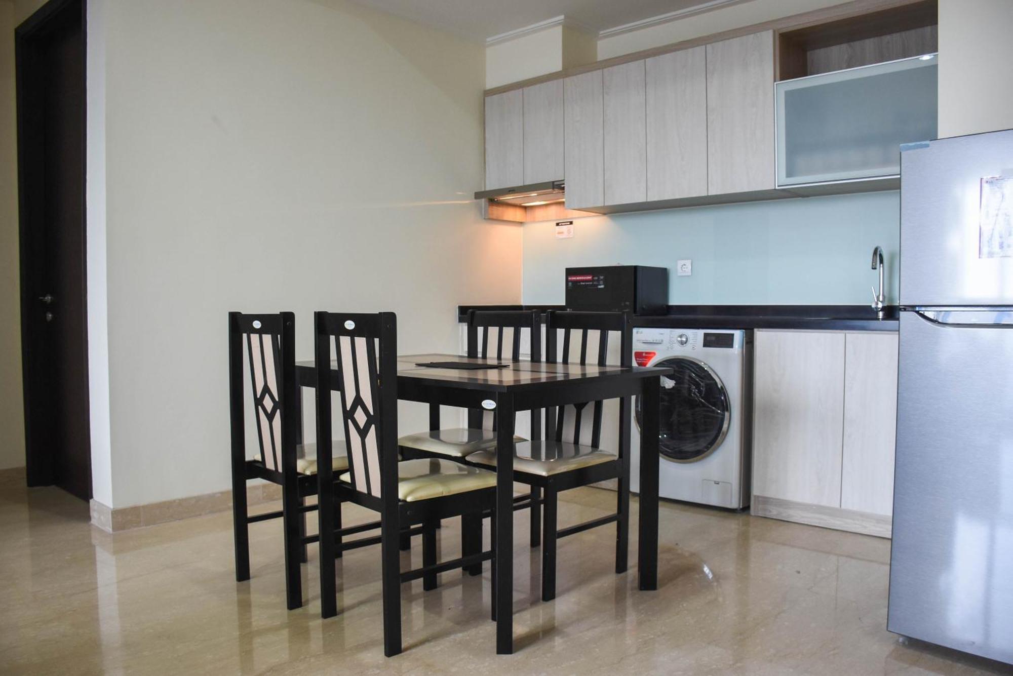 Apartment Spacious And Elegant 3br At Menteng Park By Travelio *