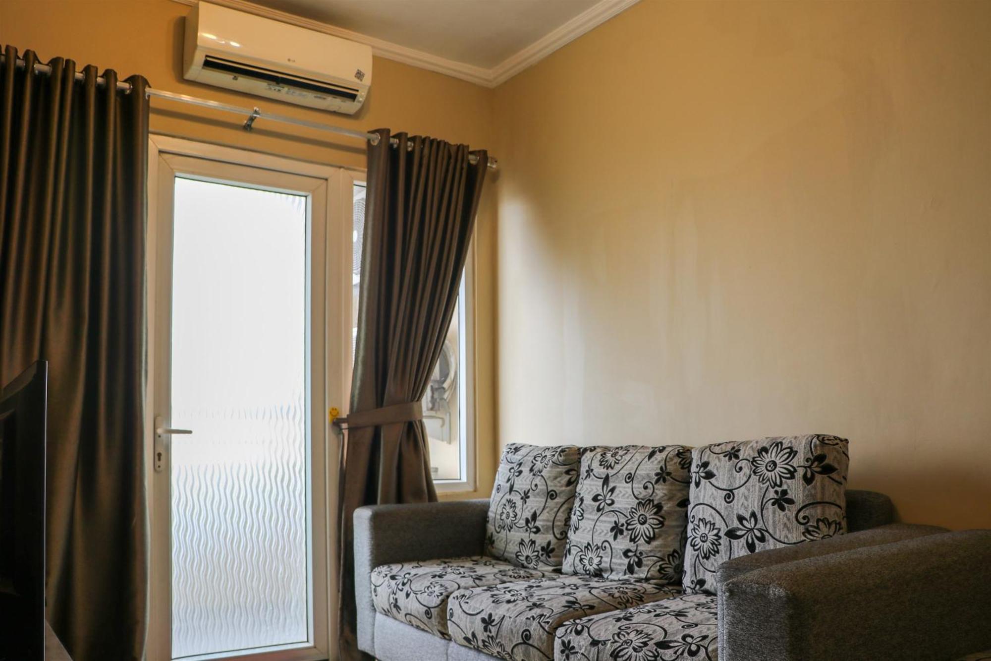 Comfort Living 3br At Grand Palace Kemayoran By Travelio