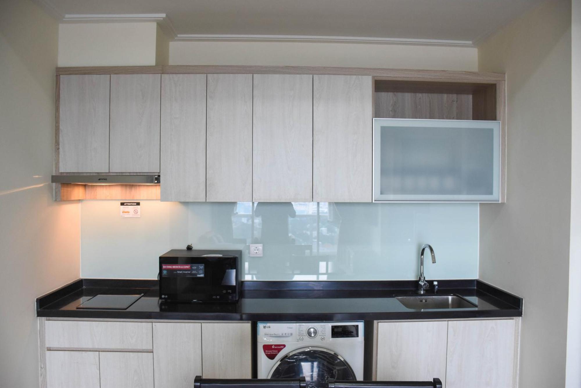 Apartment Spacious And Elegant 3br At Menteng Park By Travelio *