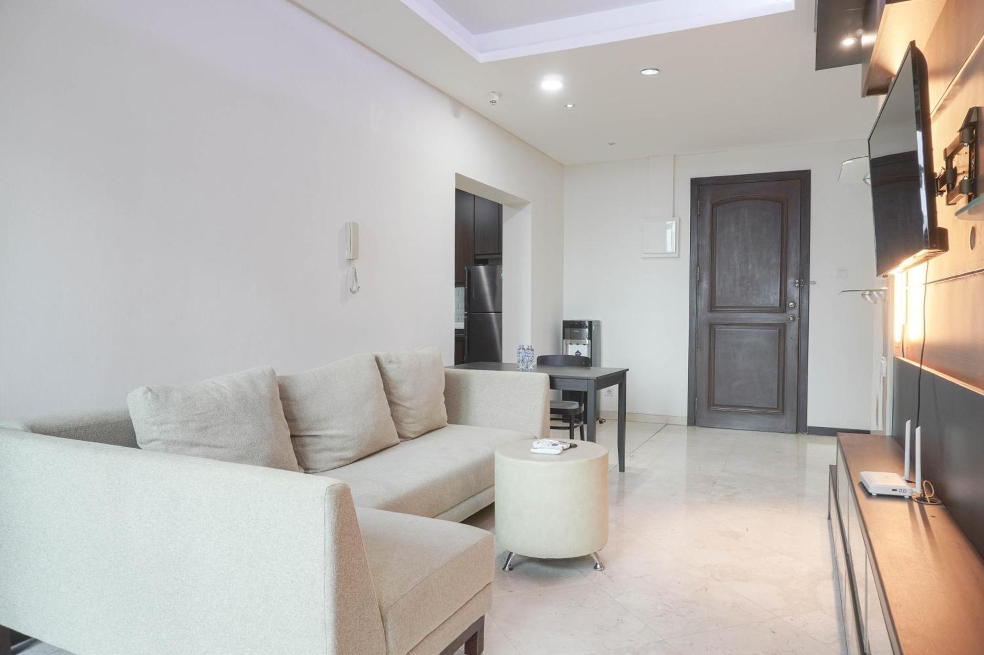 Apartment Comfort And Minimalist 3br At Bellagio By Travelio Jakarta