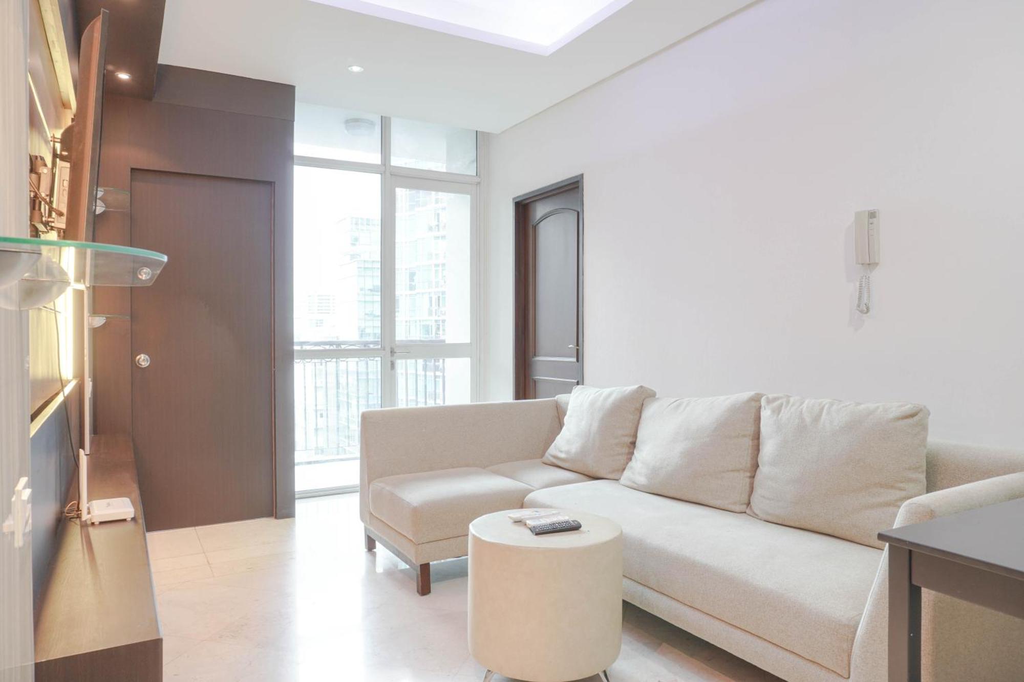 Comfort And Minimalist 3br At Bellagio By Travelio * Jakarta