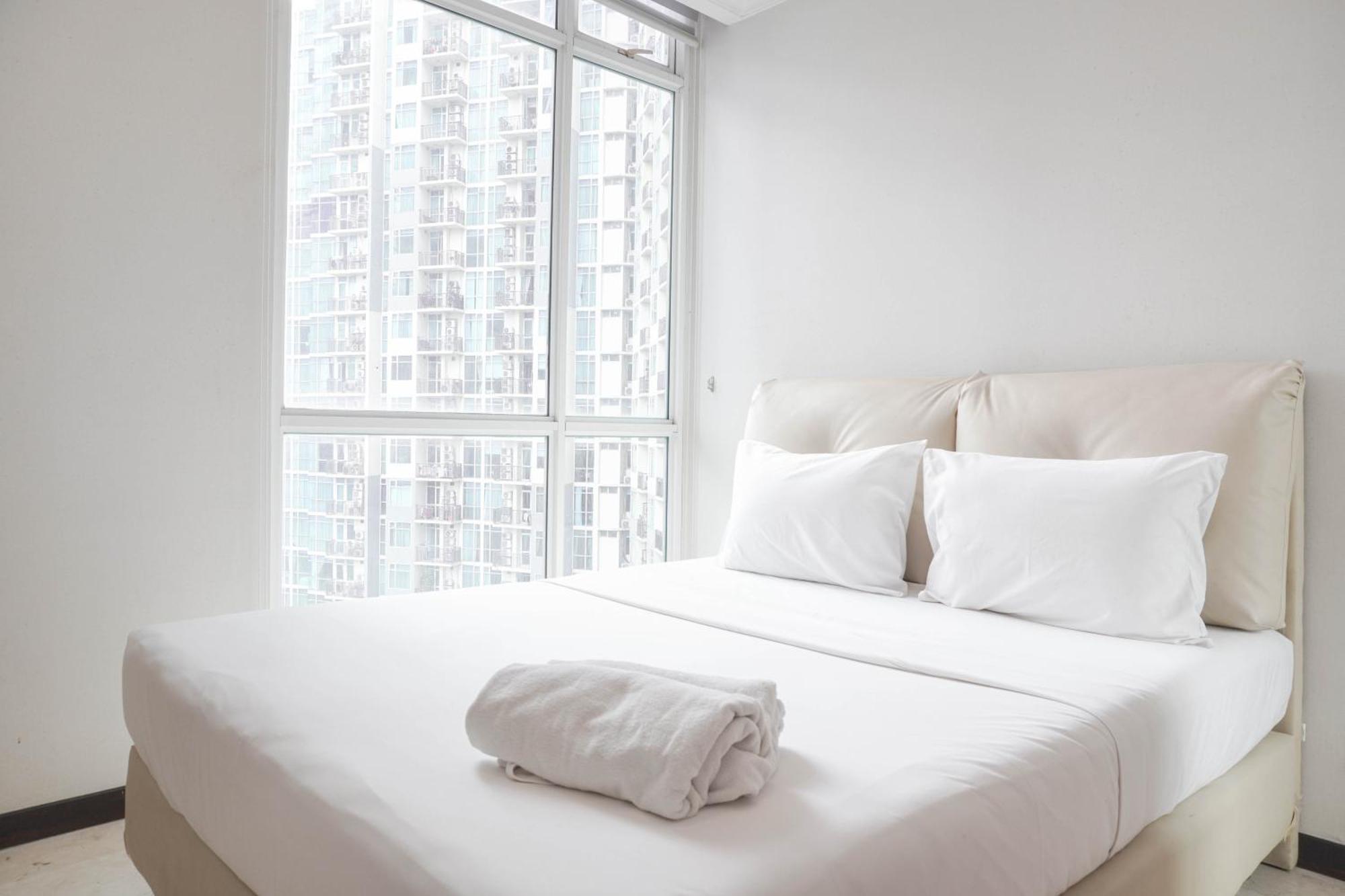 Comfort And Minimalist 3br At Bellagio By Travelio Apartment