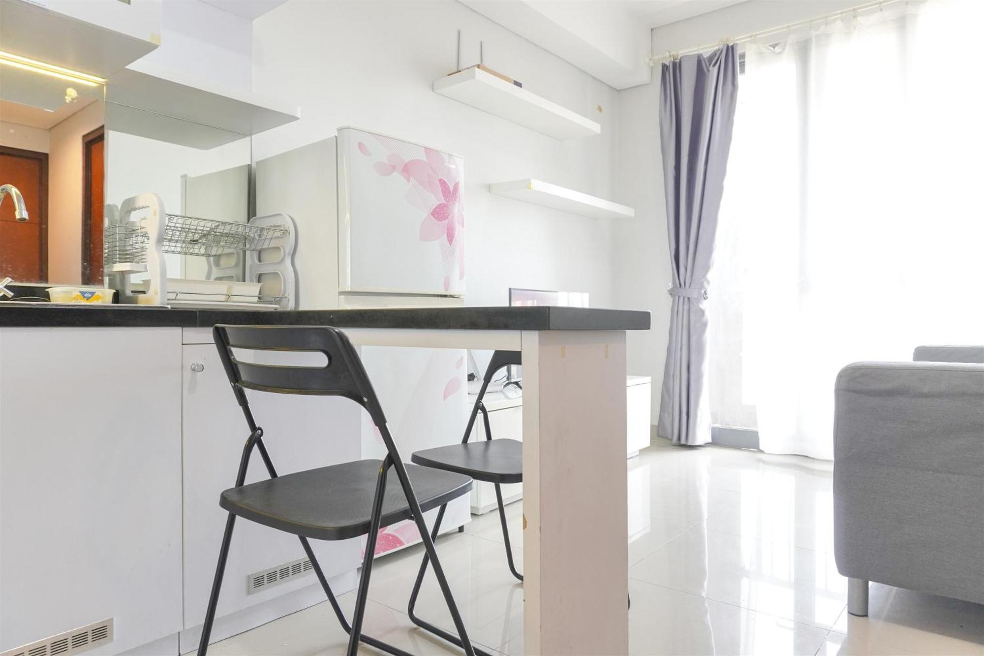 Elegant And Comfort 2br At Royal Olive By Travelio Jakarta