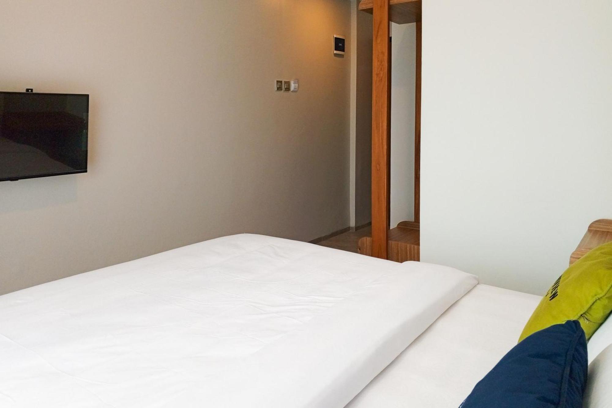 Urbanview Bale Puri Indah Hotel Jacarta