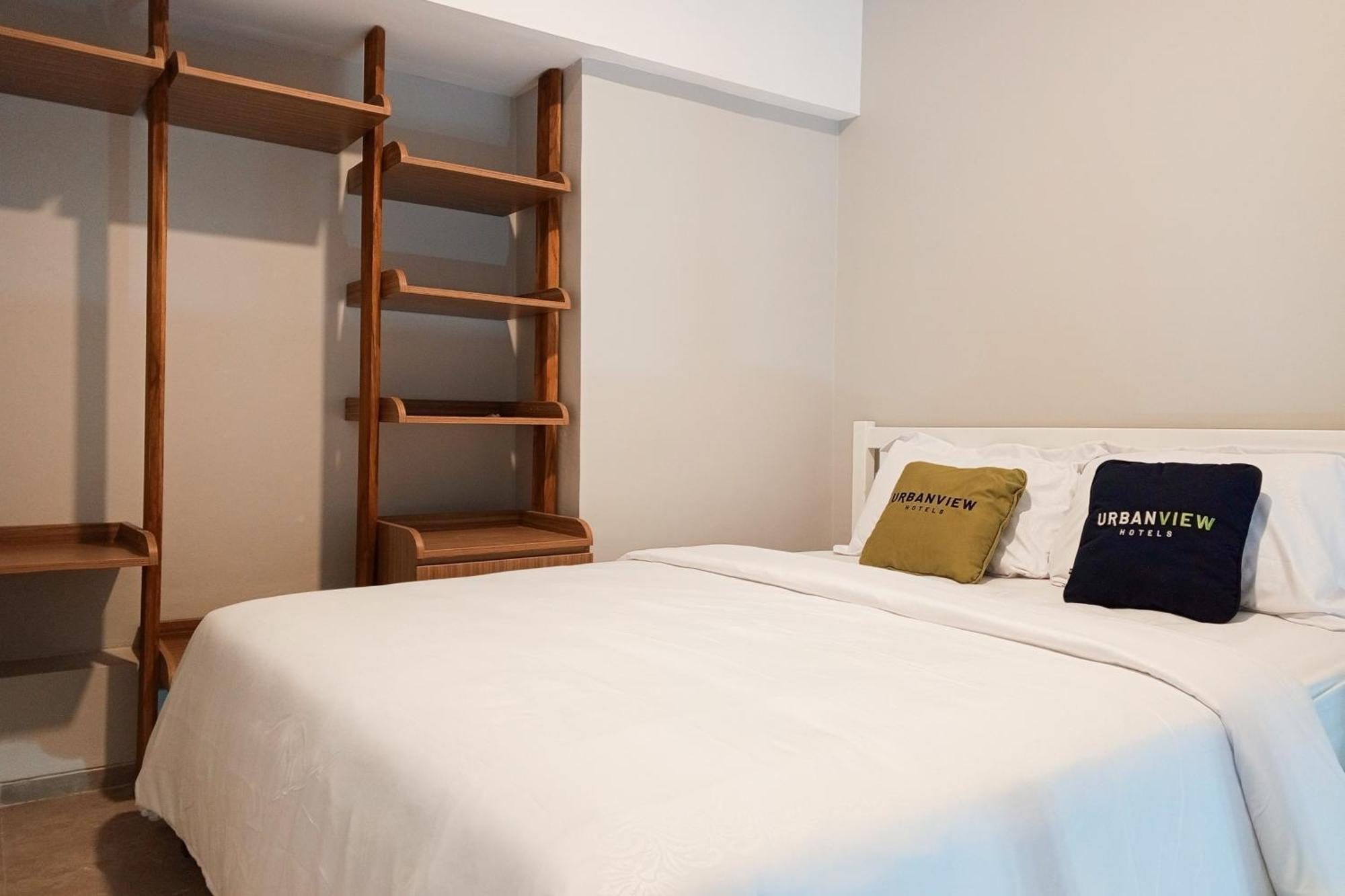 Urbanview Bale Puri Indah 3*
