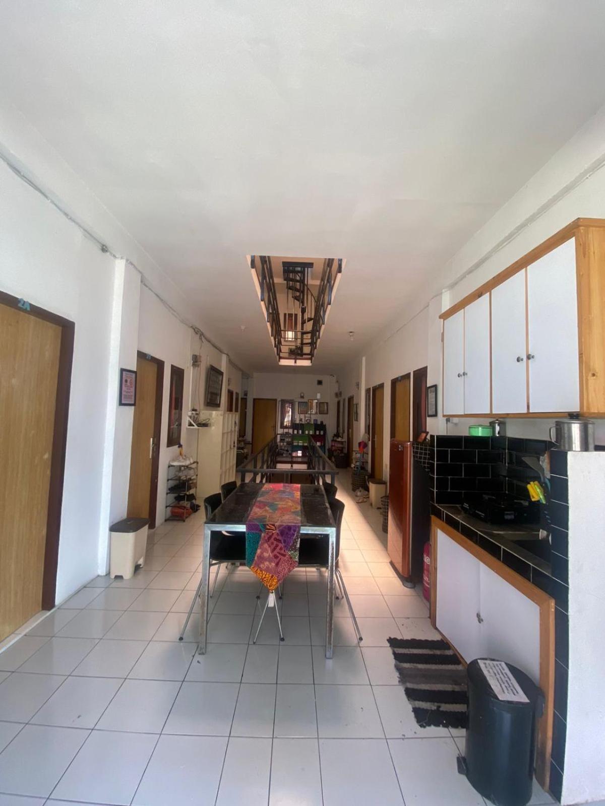 Dyaza Lv Grogol Gasthof Jakarta