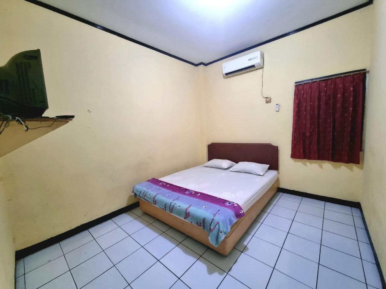 Harapan Jaya Hotel *