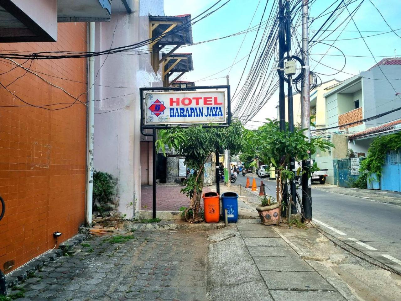 Harapan Jaya * Jacarta