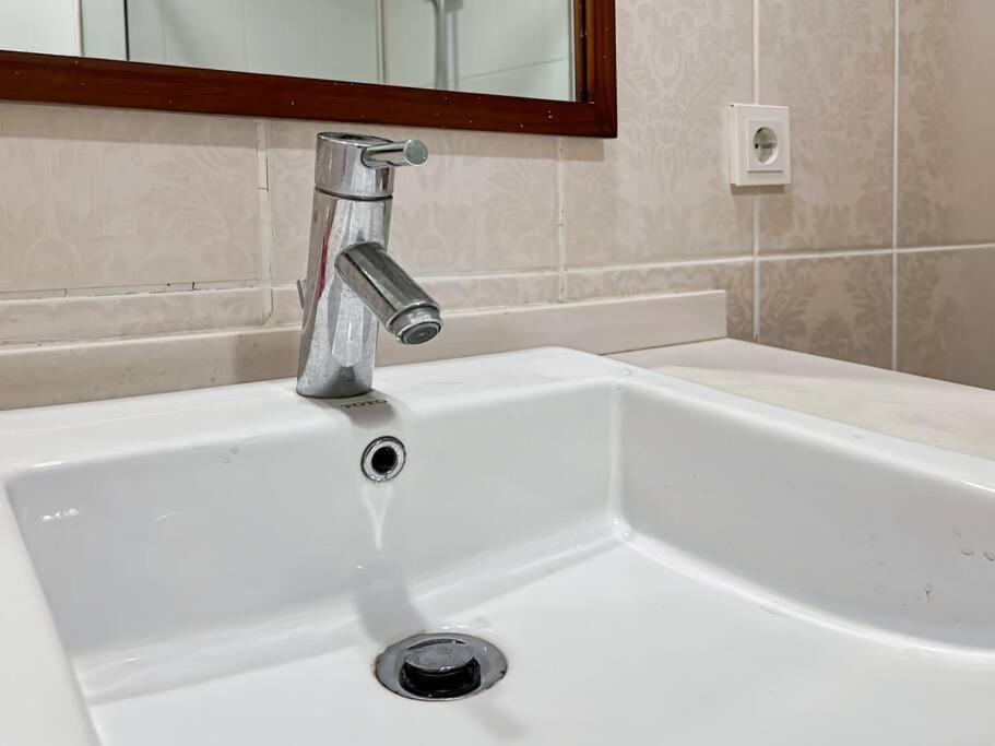 Luxury 2br Menteng With Pool, Wi-fi, Gym By 2ndhome Jakarta