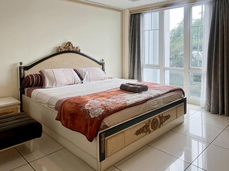 Luxury 2br Menteng With Pool, Wi-fi, Gym By 2ndhome