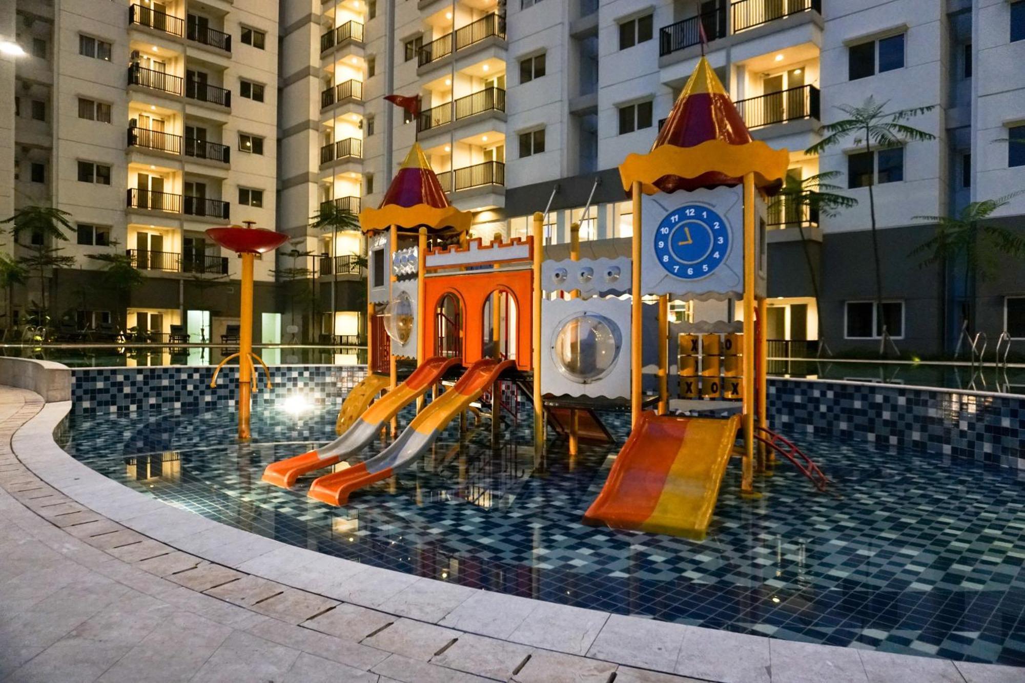 Apartment Graceful And Cozy 2br At Signature Park Grande By Travelio Jakarta