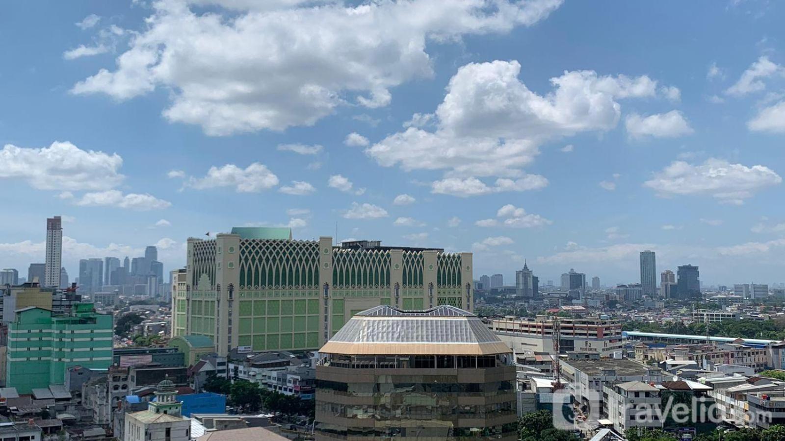 Apartment Comfortable And Simply 1br At The Boulevard By Travelio Jakarta