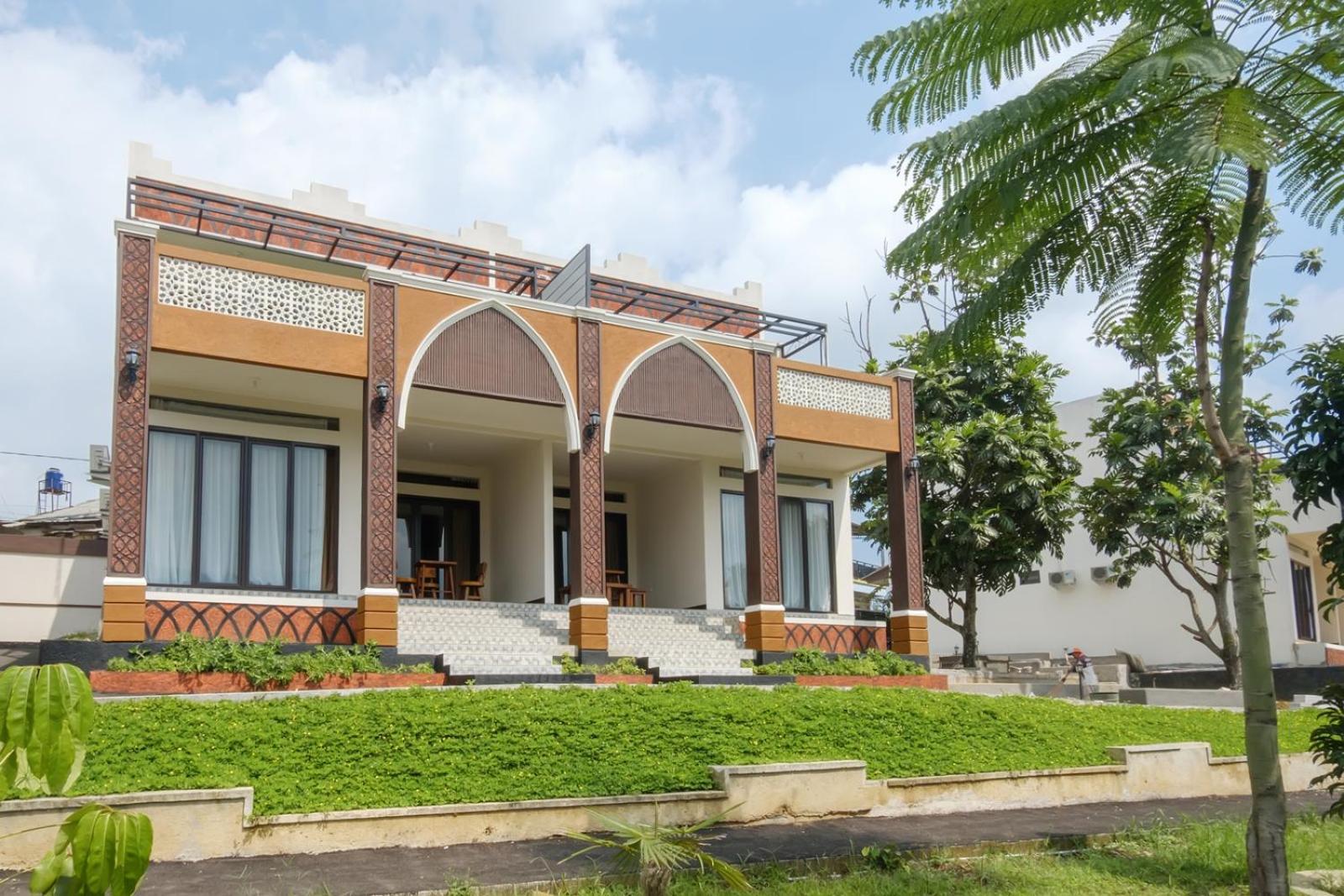 Hotel Salma Syariah By Twospaces, Bogor