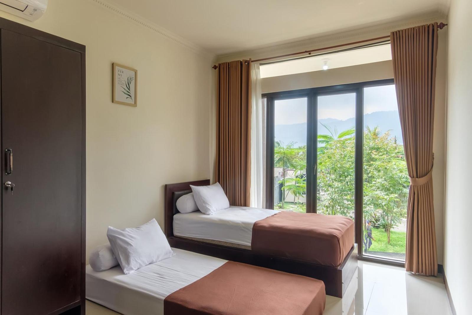 Hotel Salma Syariah By Twospaces, Bogor Jakarta