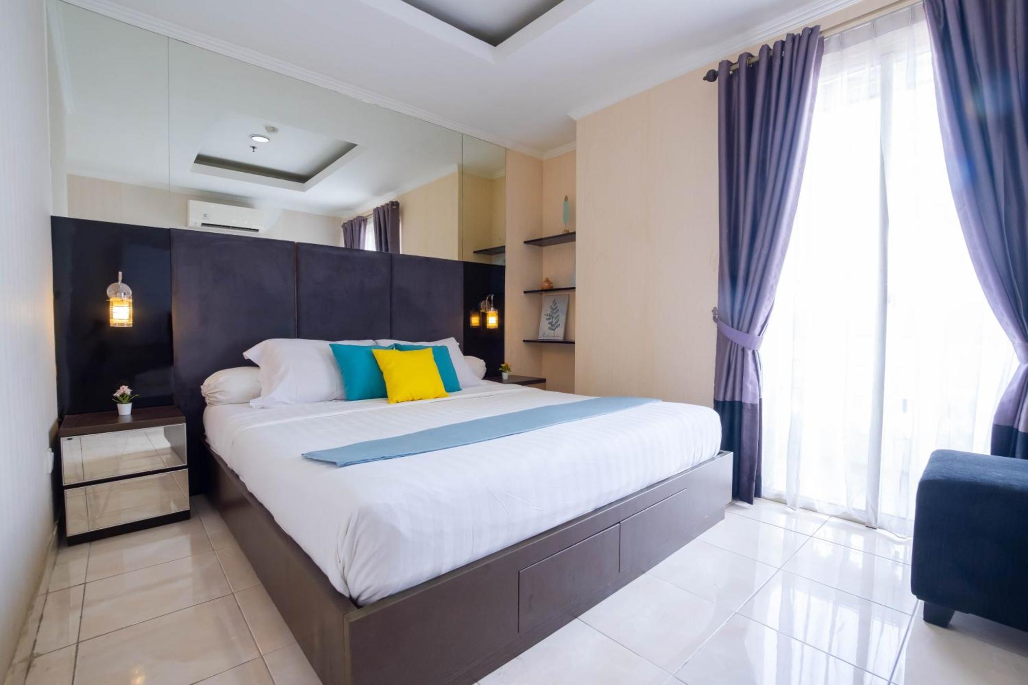 The Boulevard 1br *