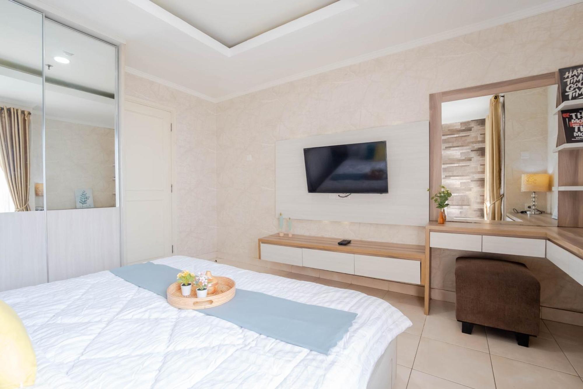 The Boulevard 1br * Jakarta
