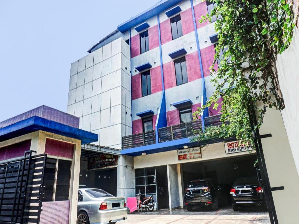 Hotel Capital O 90696 Tobana House Bintaro
