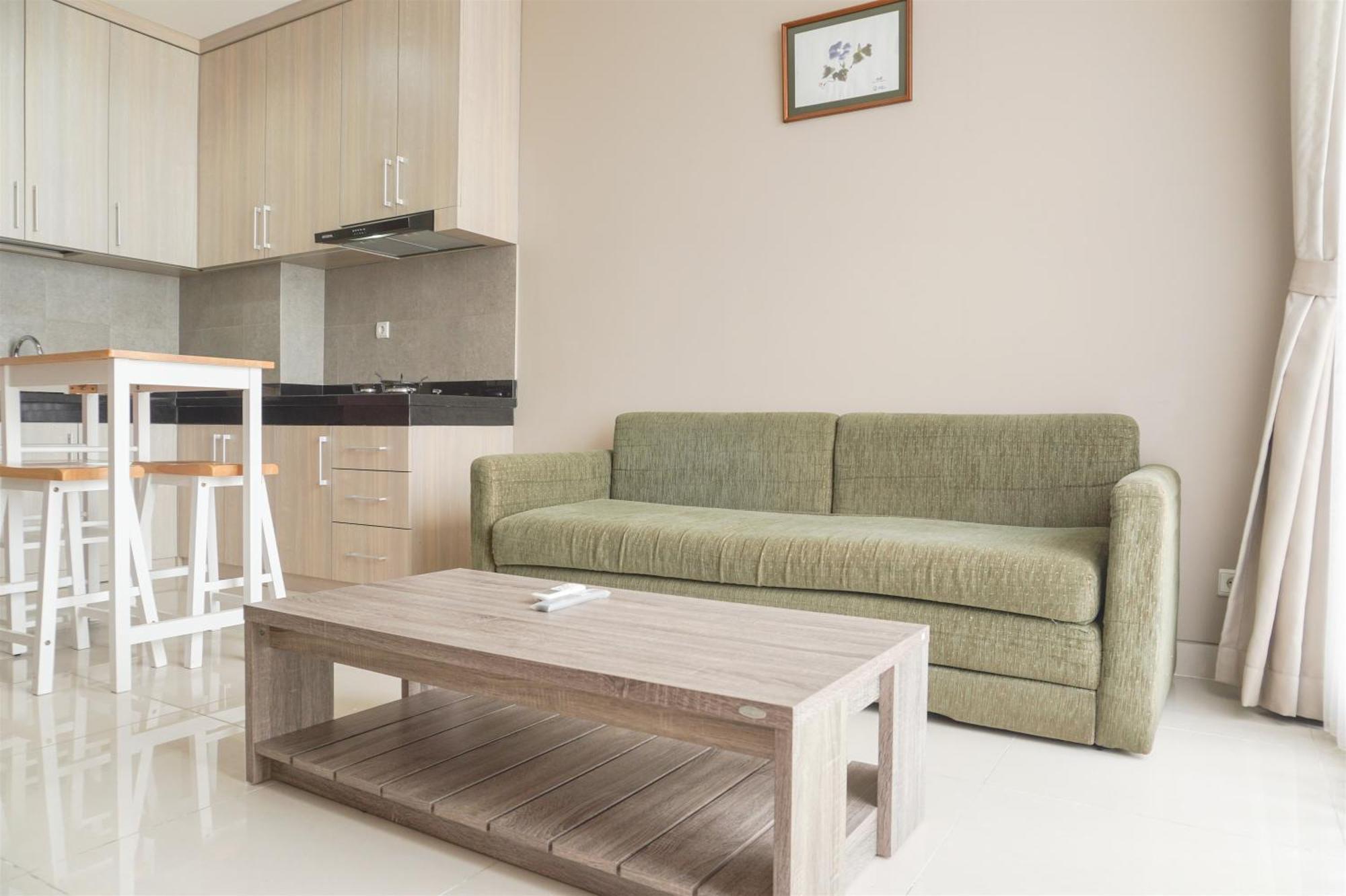 Apartment Well Design And Homey 1br Ciputra International By Travelio Jakarta